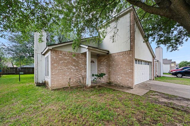 7606 Pepperbrook Drive, Houston, TX 77041