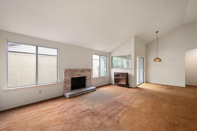 7606 Pepperbrook Drive, Houston, TX 77041