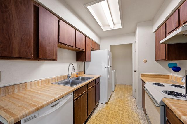 7606 Pepperbrook Drive, Houston, TX 77041