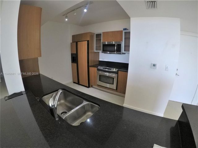 2775 NE 187th Street 506, Aventura, FL 33180