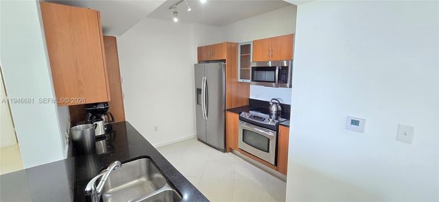 2775 NE 187th Street 506, Aventura, FL 33180