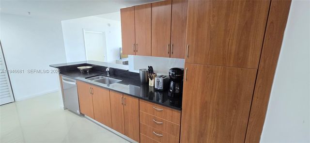 2775 NE 187th Street 506, Aventura, FL 33180