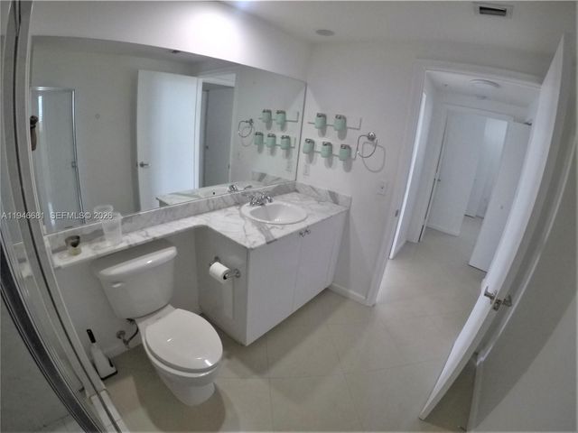 2775 NE 187th Street 506, Aventura, FL 33180