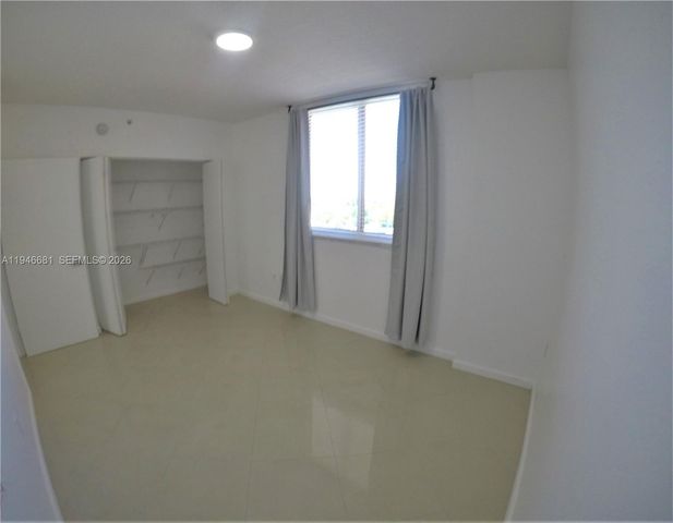 2775 NE 187th Street 506, Aventura, FL 33180