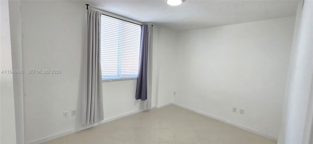 2775 NE 187th Street 506, Aventura, FL 33180