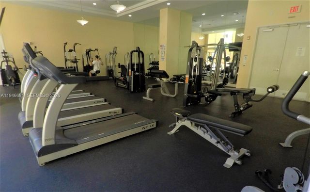 2775 NE 187th Street 506, Aventura, FL 33180