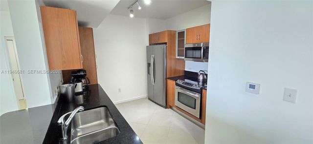 2775 NE 187th Street 506, Aventura, FL 33180