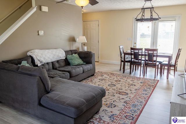 112 Cortland Court, Elizabethtown, KY 42701