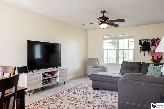 112 Cortland Court, Elizabethtown, KY 42701