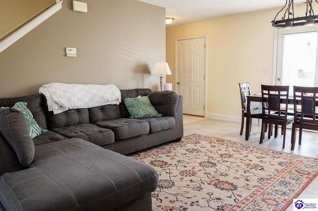 112 Cortland Court, Elizabethtown, KY 42701