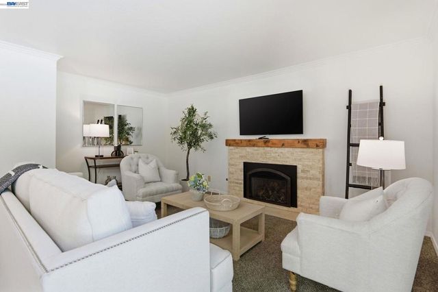 2223 Camino Brazos, Pleasanton, CA 94566