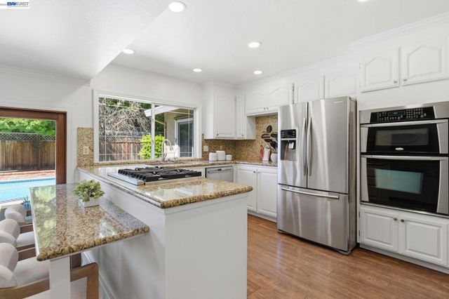 2223 Camino Brazos, Pleasanton, CA 94566