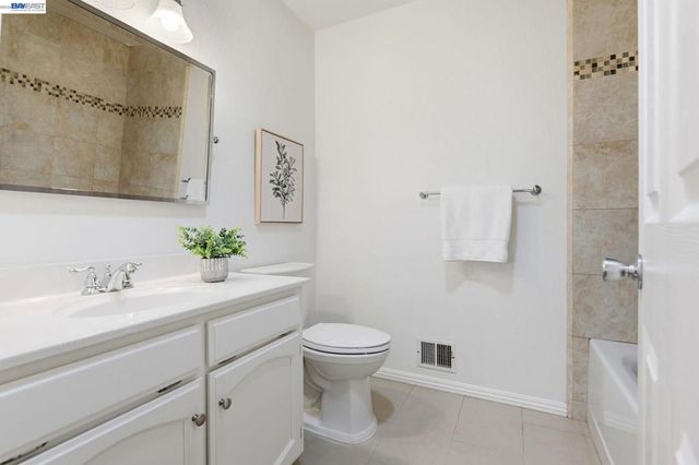 2223 Camino Brazos, Pleasanton, CA 94566