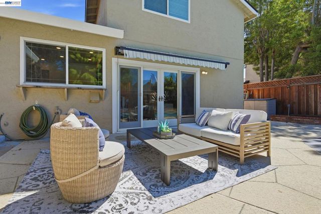 2223 Camino Brazos, Pleasanton, CA 94566