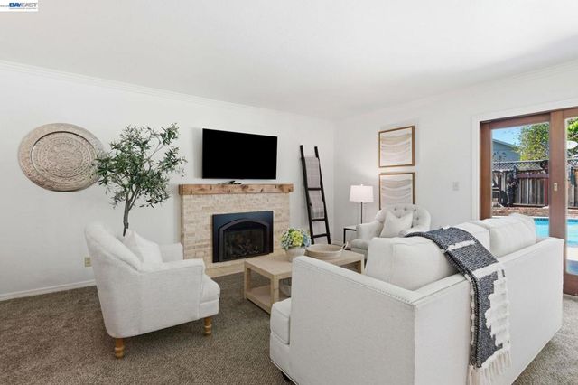 2223 Camino Brazos, Pleasanton, CA 94566