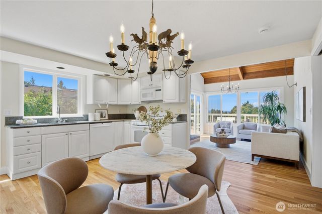 6225 106th Avenue NE, Kirkland, WA 98033