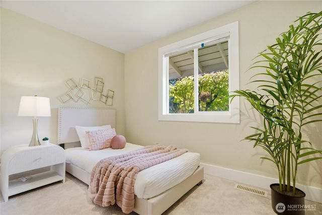 6225 106th Avenue NE, Kirkland, WA 98033