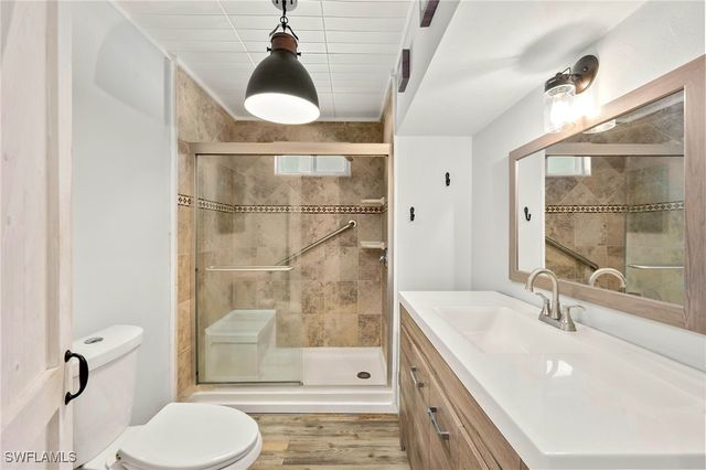 204 Sun CIR, Fort Myers, FL 33905