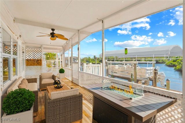 204 Sun CIR, Fort Myers, FL 33905