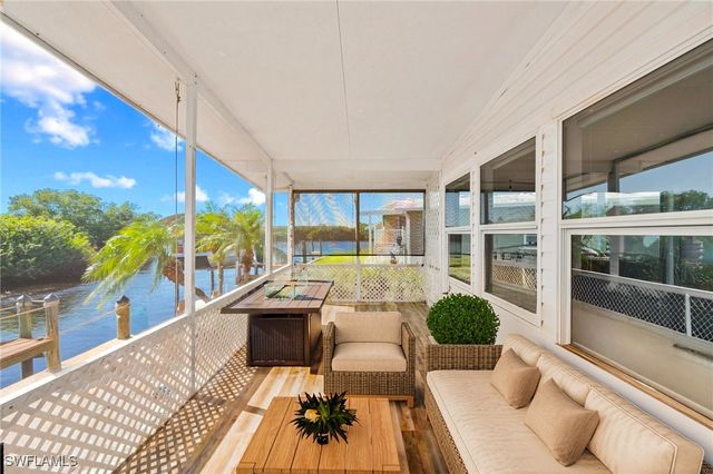 204 Sun CIR, Fort Myers, FL 33905