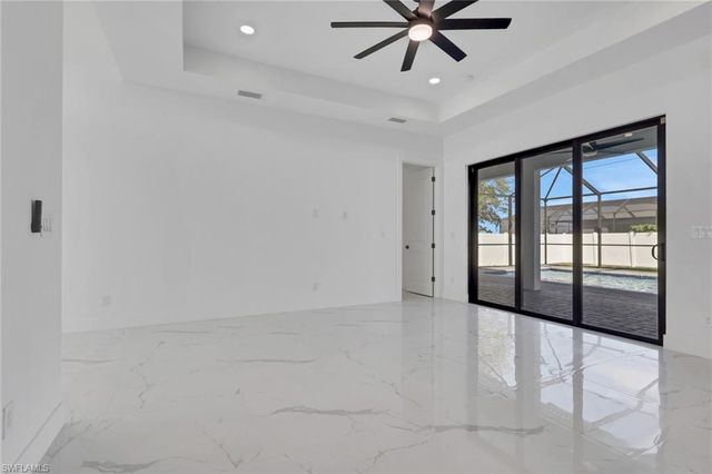 1427 SW Embers TER, Cape Coral, FL 33991