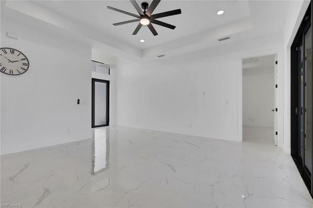 1427 SW Embers TER, Cape Coral, FL 33991