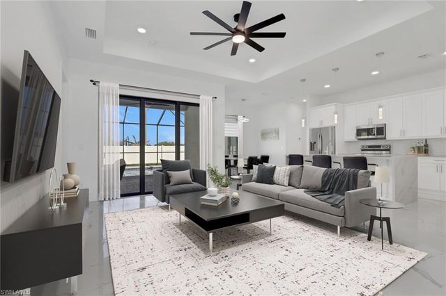 1427 SW Embers TER, Cape Coral, FL 33991