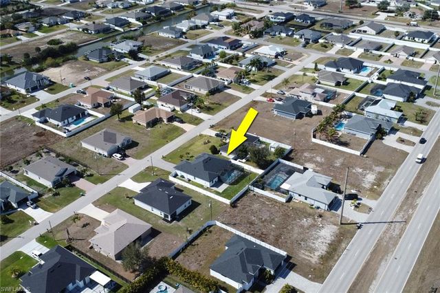 1427 SW Embers TER, Cape Coral, FL 33991