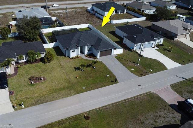 1427 SW Embers TER, Cape Coral, FL 33991