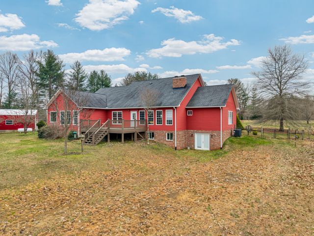 177 Zenith Allen Ln, Cookeville, TN 38501