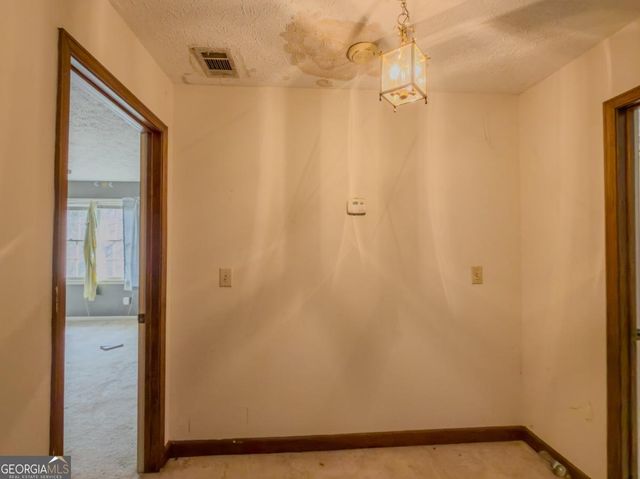 4736 Bridgewater Drive, Lilburn, GA 30047