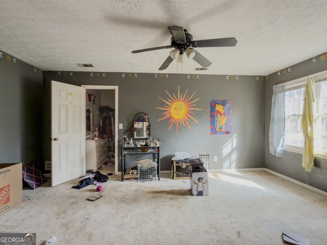 4736 Bridgewater Drive, Lilburn, GA 30047