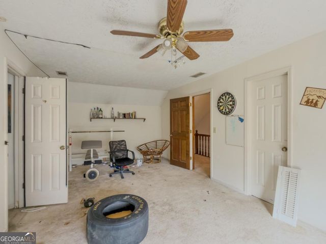 4736 Bridgewater Drive, Lilburn, GA 30047