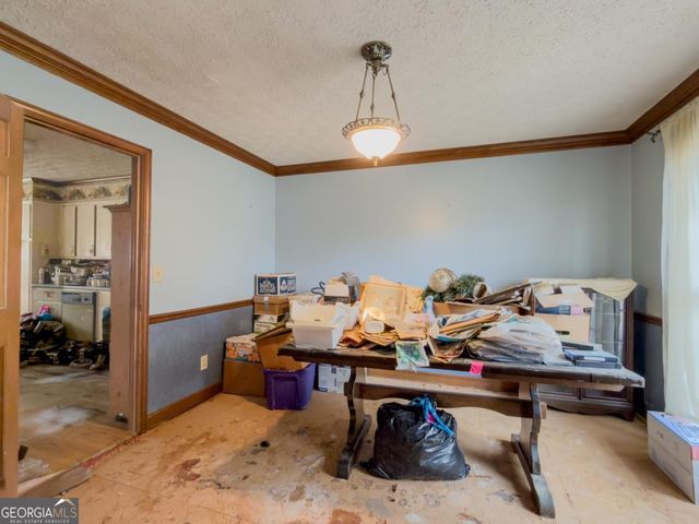 4736 Bridgewater Drive, Lilburn, GA 30047