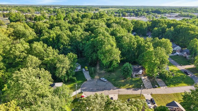 212 Juanita Dr, Springfield, TN 37172
