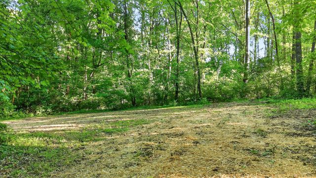 212 Juanita Dr, Springfield, TN 37172