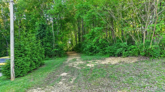 212 Juanita Dr, Springfield, TN 37172