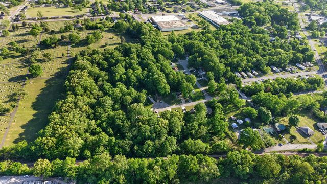 212 Juanita Dr, Springfield, TN 37172