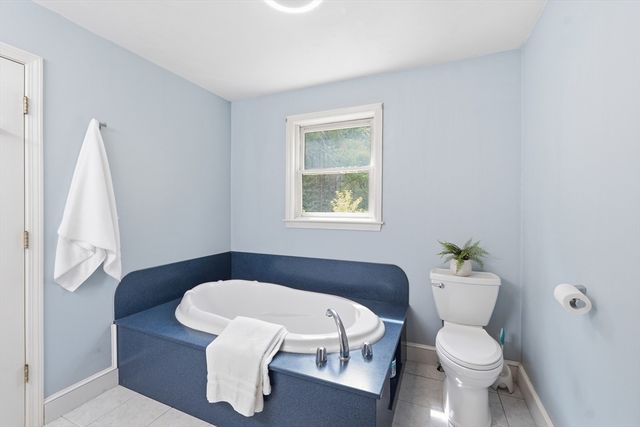 48 Fitchburg St, Marlborough, MA 01752