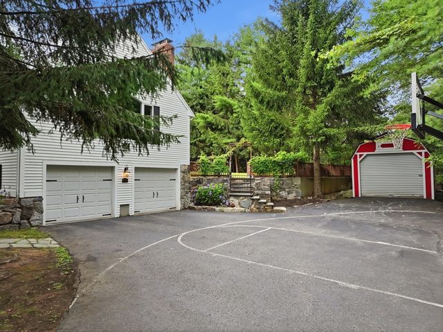 48 Fitchburg St, Marlborough, MA 01752