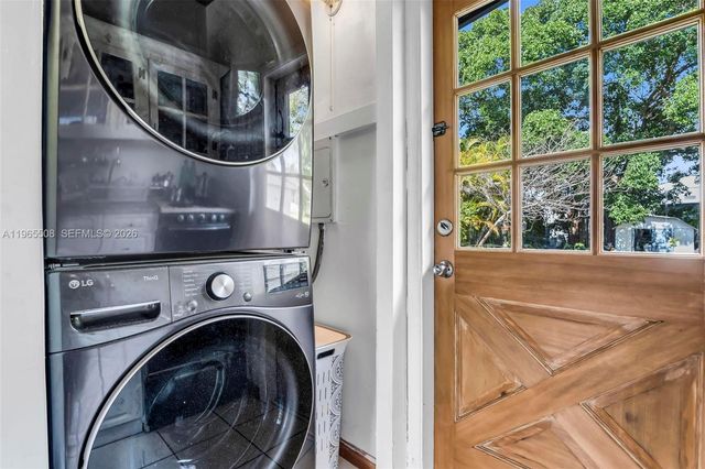 6561 SW 34th St, Miami, FL 33155