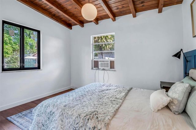 6561 SW 34th St, Miami, FL 33155