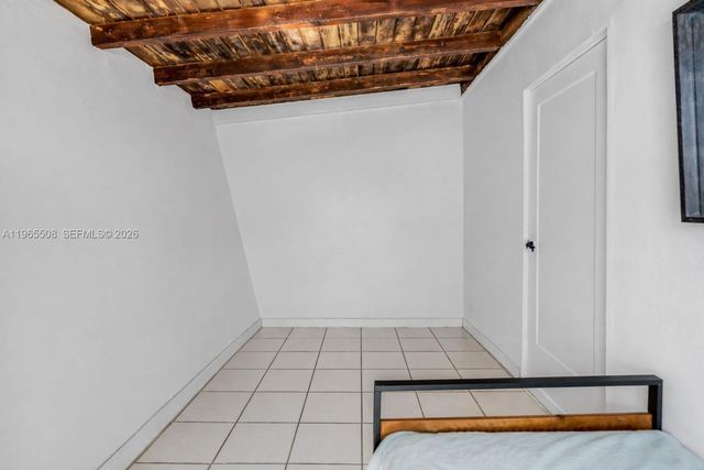 6561 SW 34th St, Miami, FL 33155