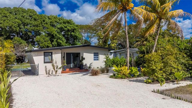 6561 SW 34th St, Miami, FL 33155