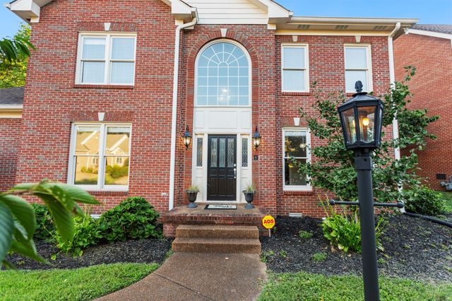113 Doral Ln, Hendersonville, TN 37075