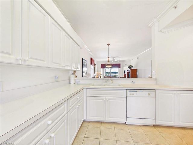 10391 Butterfly Palm DR 1011, Fort Myers, FL 33966