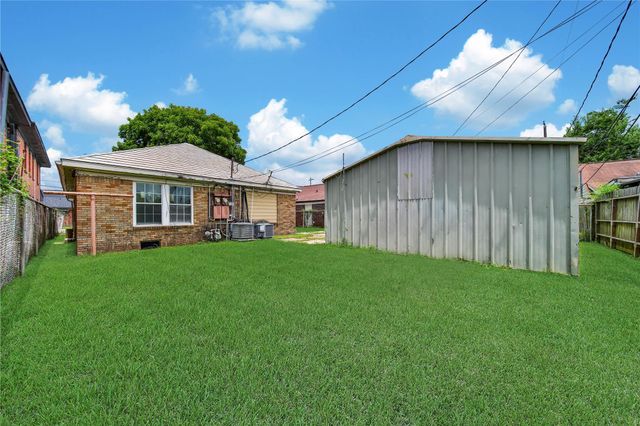 5020 Jefferson Street, Houston, TX 77023