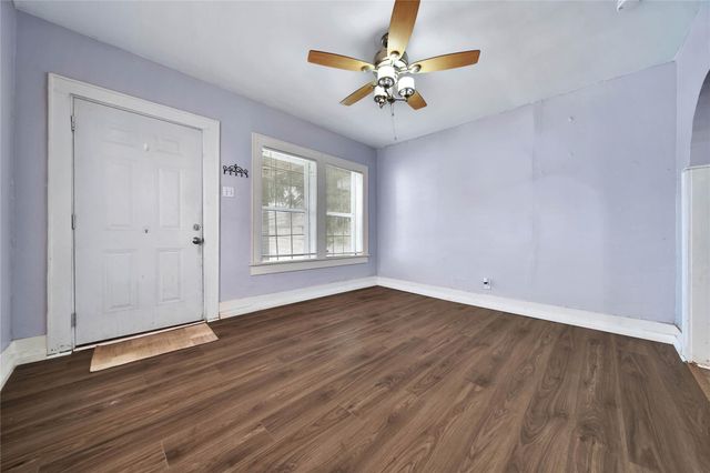 5020 Jefferson Street, Houston, TX 77023