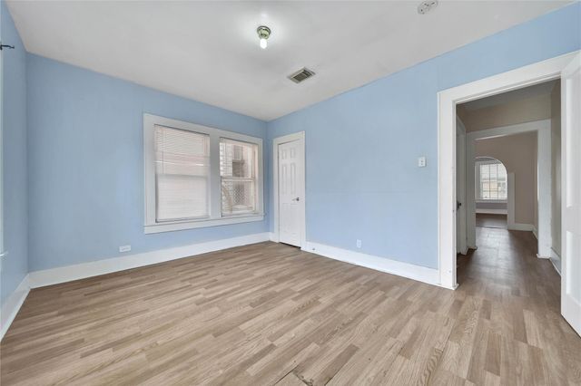 5020 Jefferson Street, Houston, TX 77023