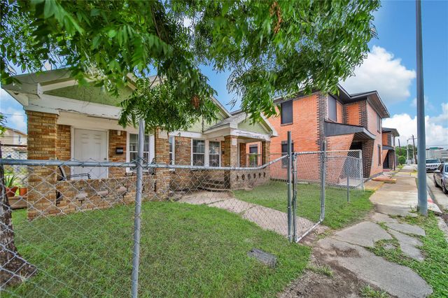 5020 Jefferson Street, Houston, TX 77023